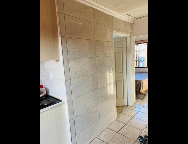 2 BEDROOM HOUSE FOR SALE IN PALM RIDGE